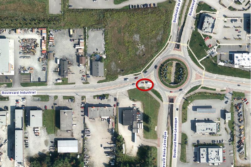 Sécurité pour les piétons : début des travaux au carrefour giratoire René-Lévesque / Industriel / Portland